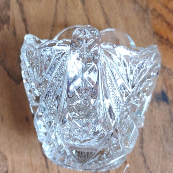 Hobstar and Arches Pressed Glass Creamer - Picture 8 of 9
